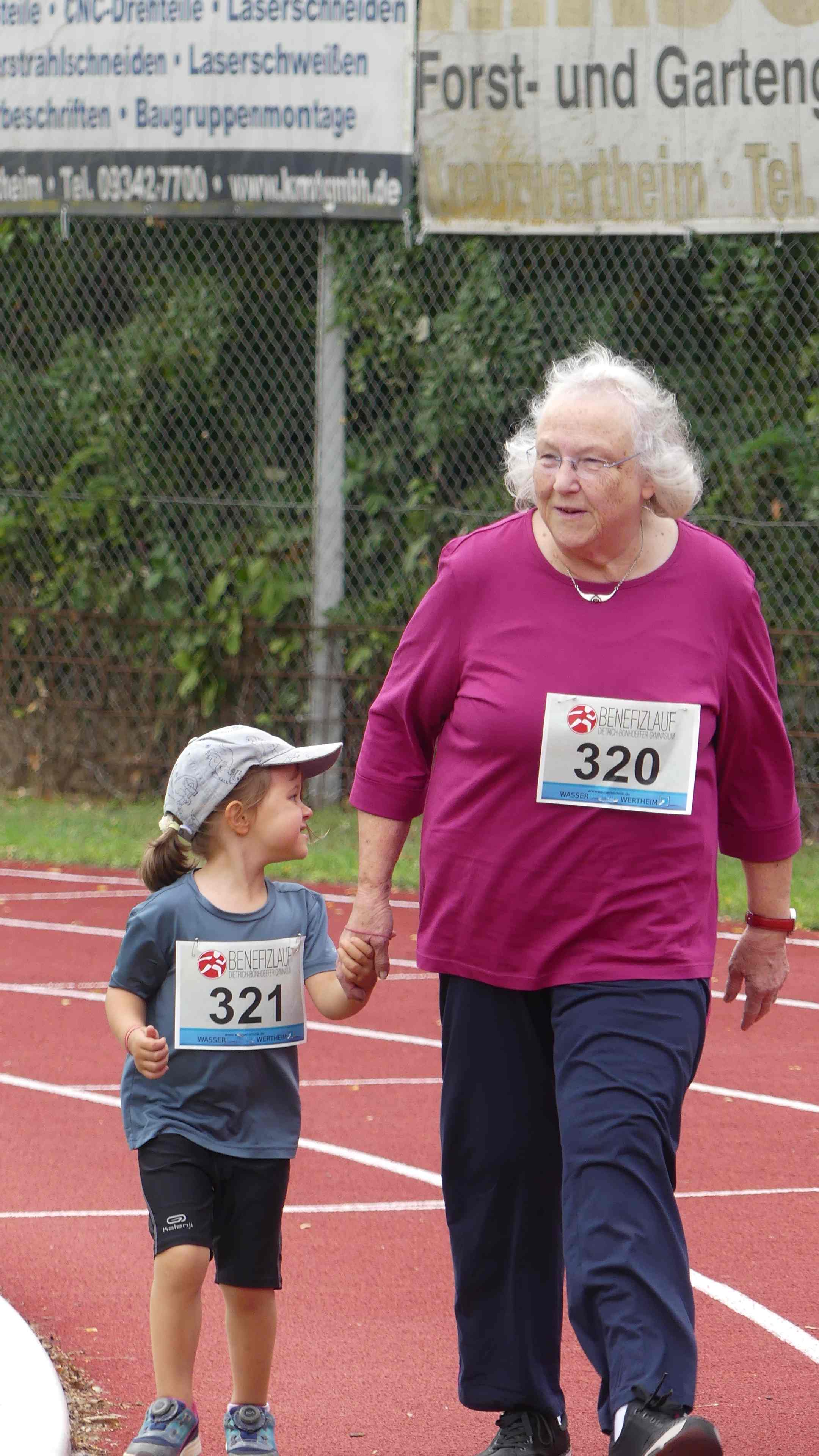 Bild vom 15. Benefizlauf im Jahr 2025. Dies ist das 369. Bild.